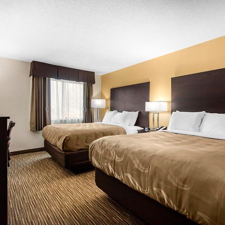 Quality Inn & Suites Metropolis I-24 Εξωτερικό φωτογραφία