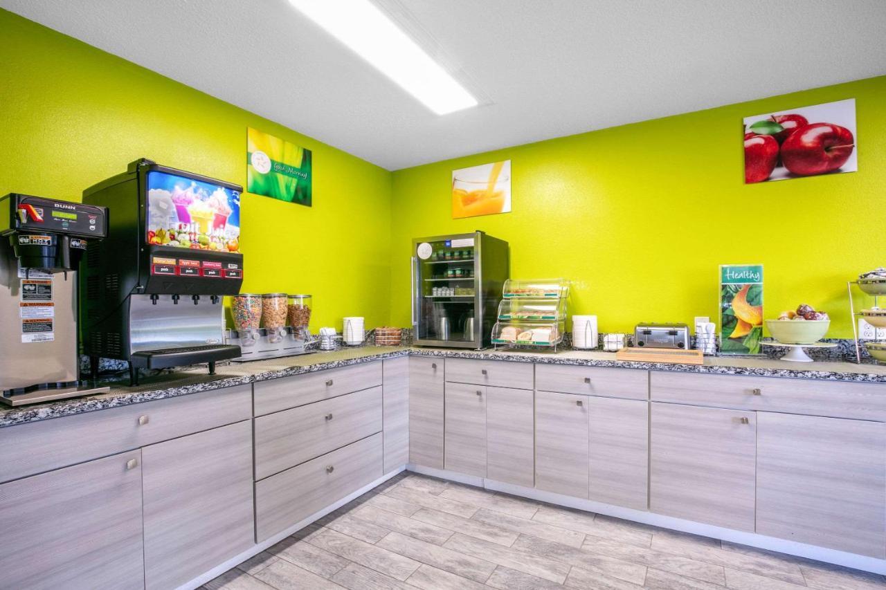 Quality Inn & Suites Metropolis I-24 Εξωτερικό φωτογραφία